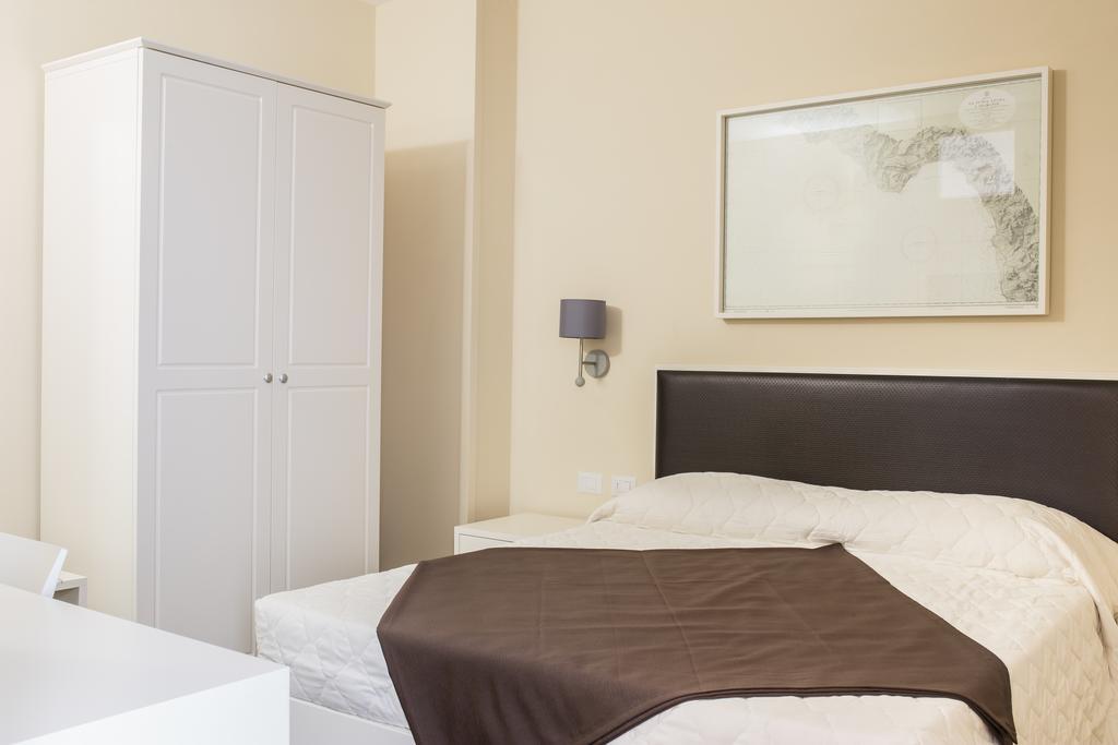 Faro Bianco Gallipoli - Suites & Apartments ภายนอก รูปภาพ