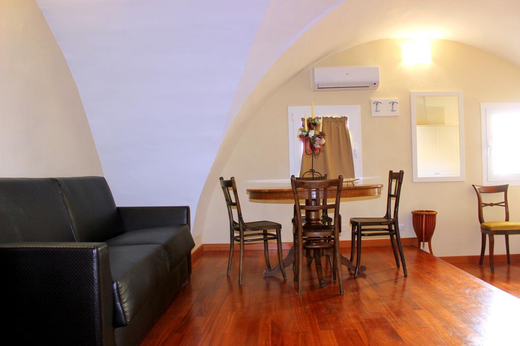 Faro Bianco Gallipoli - Suites & Apartments ภายนอก รูปภาพ