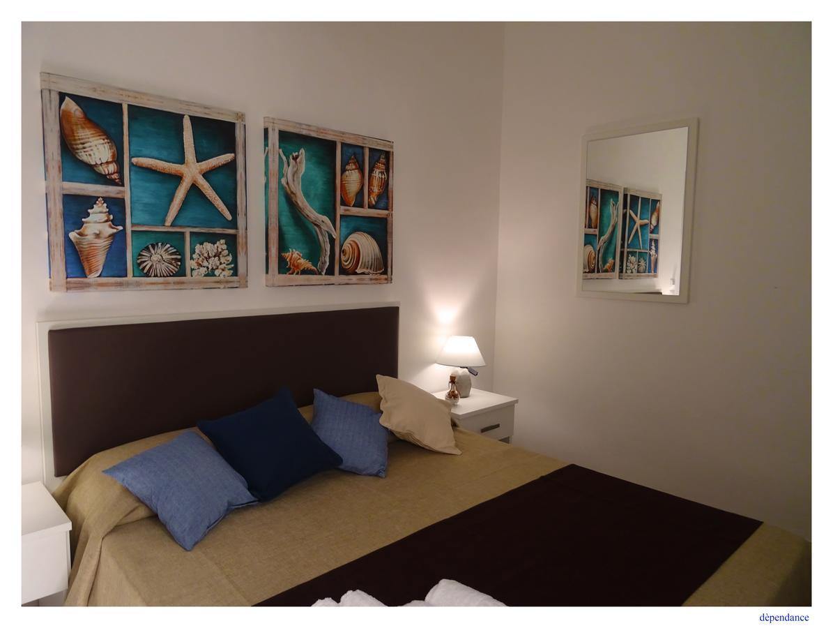 Faro Bianco Gallipoli - Suites & Apartments ภายนอก รูปภาพ
