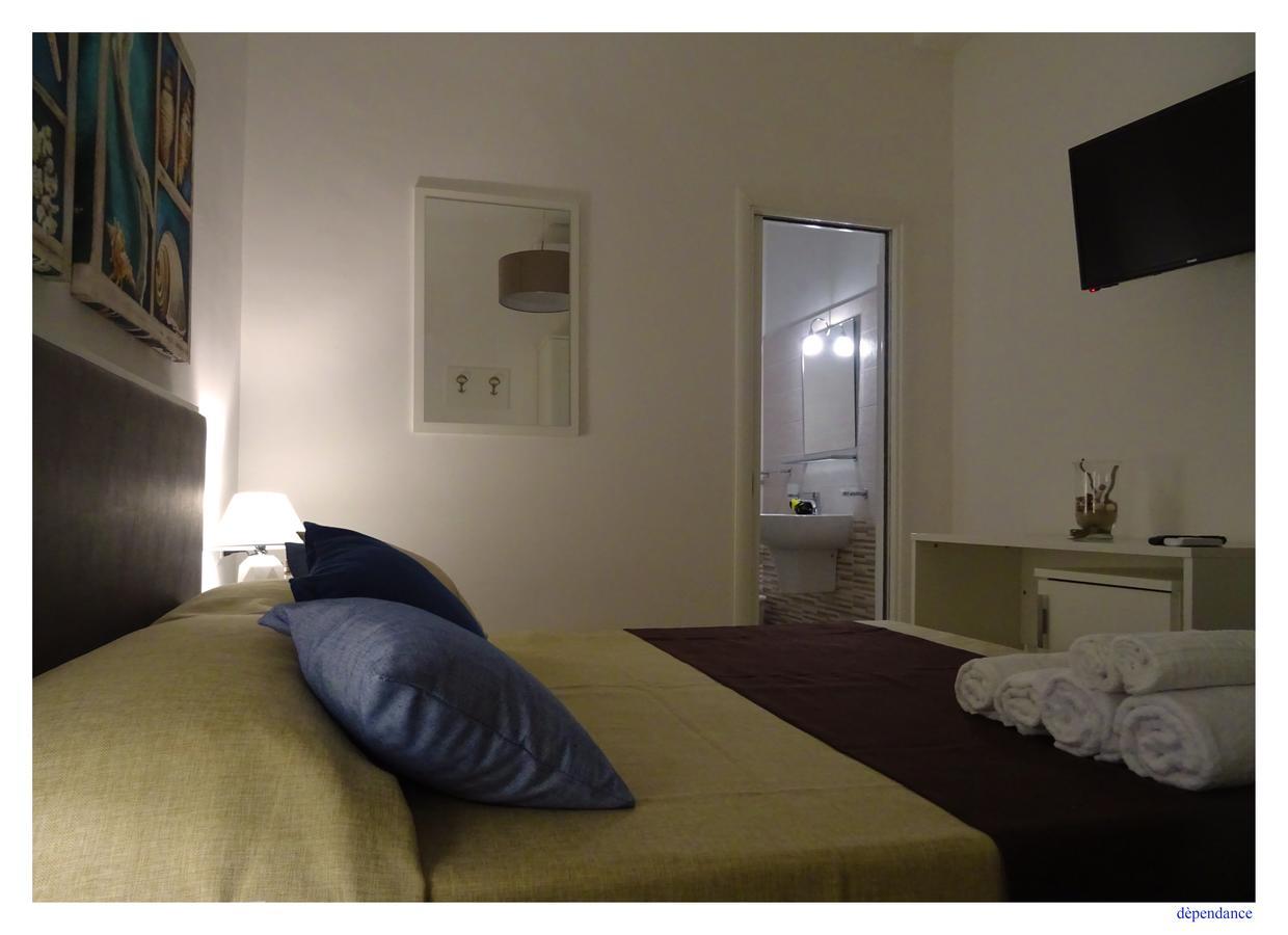 Faro Bianco Gallipoli - Suites & Apartments ภายนอก รูปภาพ